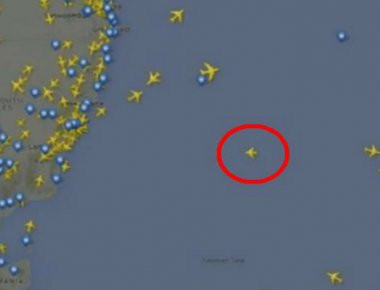 Αεροπλάνο κινείται 120 φορές πιο γρήγορα από τα άλλα…! (βίντεο)